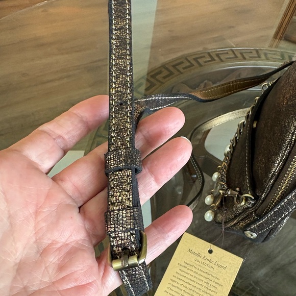 🤎🤎PATRICIA NASH SCAFATI METALLIC EXOTIC LIZARD LEATHER CROSSBODY BAG!🤎🤎 - Picture 4 of 8